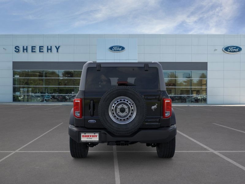 2025 Ford Bronco Base photo 5