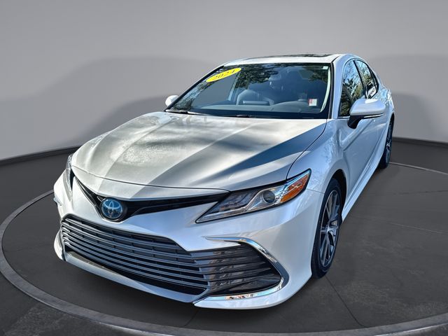 2024 Toyota Camry XLE's photo
