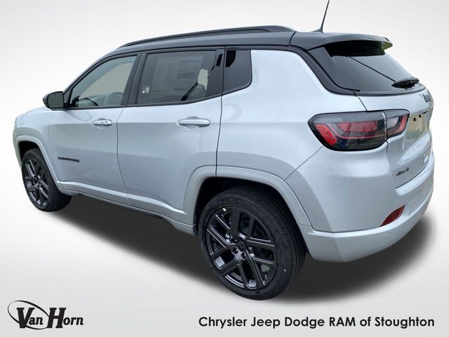 2025 Jeep Compass Limited photo 3