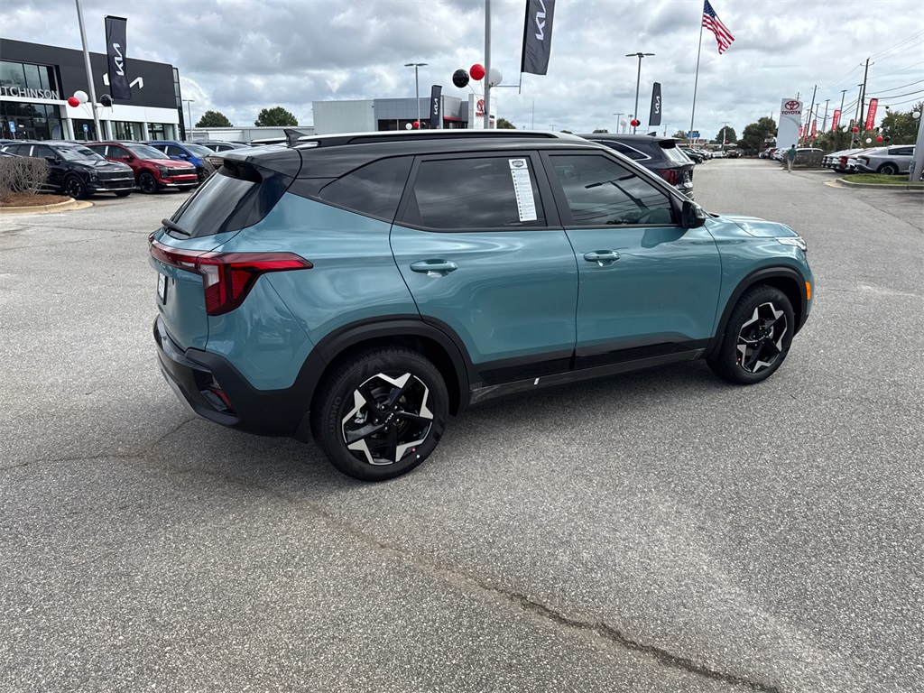 2026 Kia Seltos S photo 3