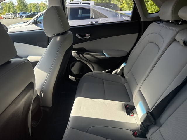 2022 Hyundai Kona Limited photo 4