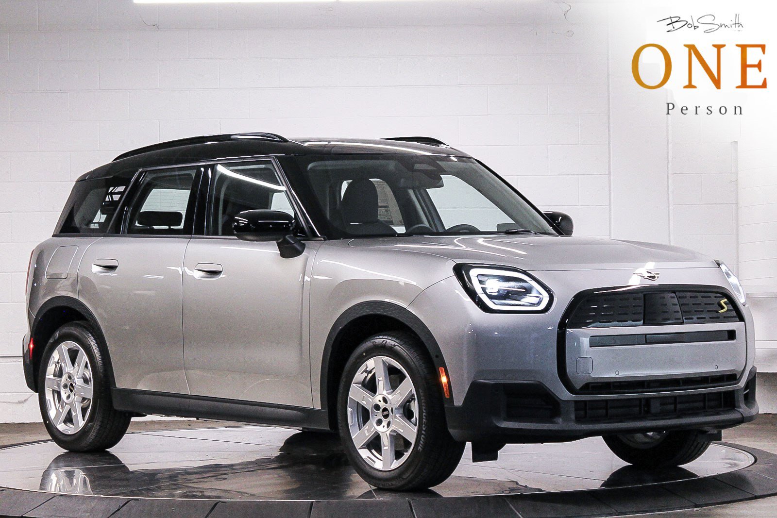 New 2025 MINI Countryman AWD Signature Plus in Calabasas