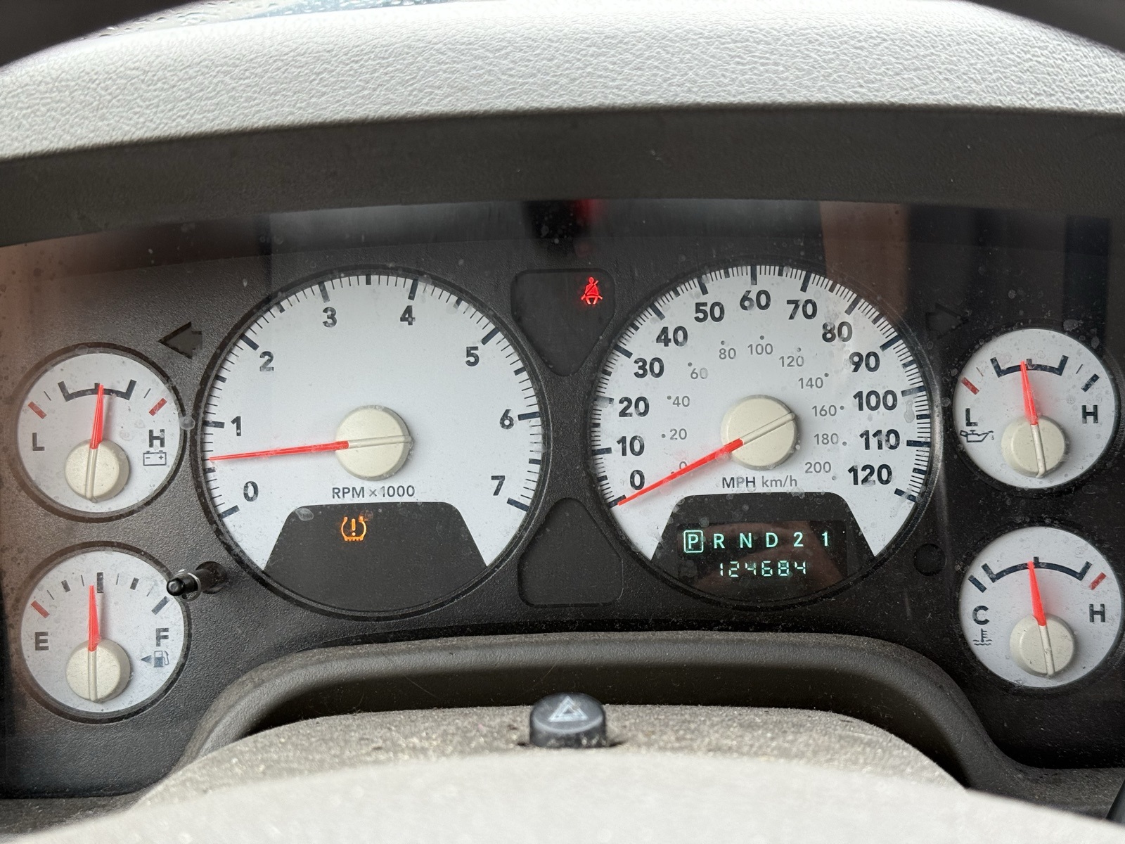 2008 Dodge Ram SLT photo 19