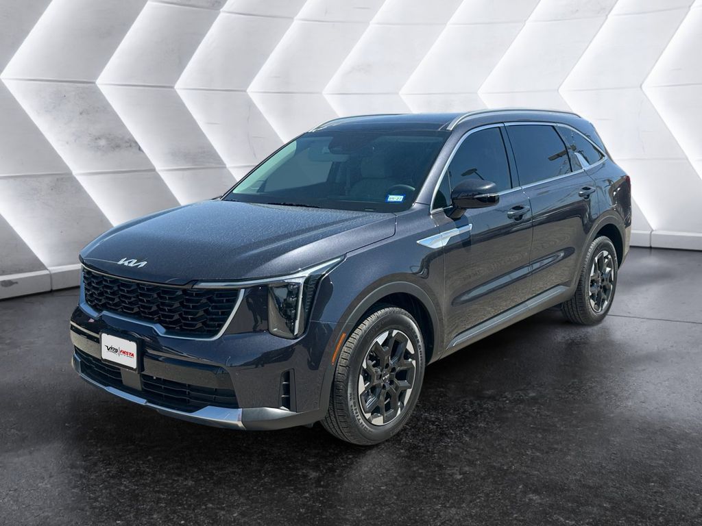 2025 Kia Sorento S photo 3