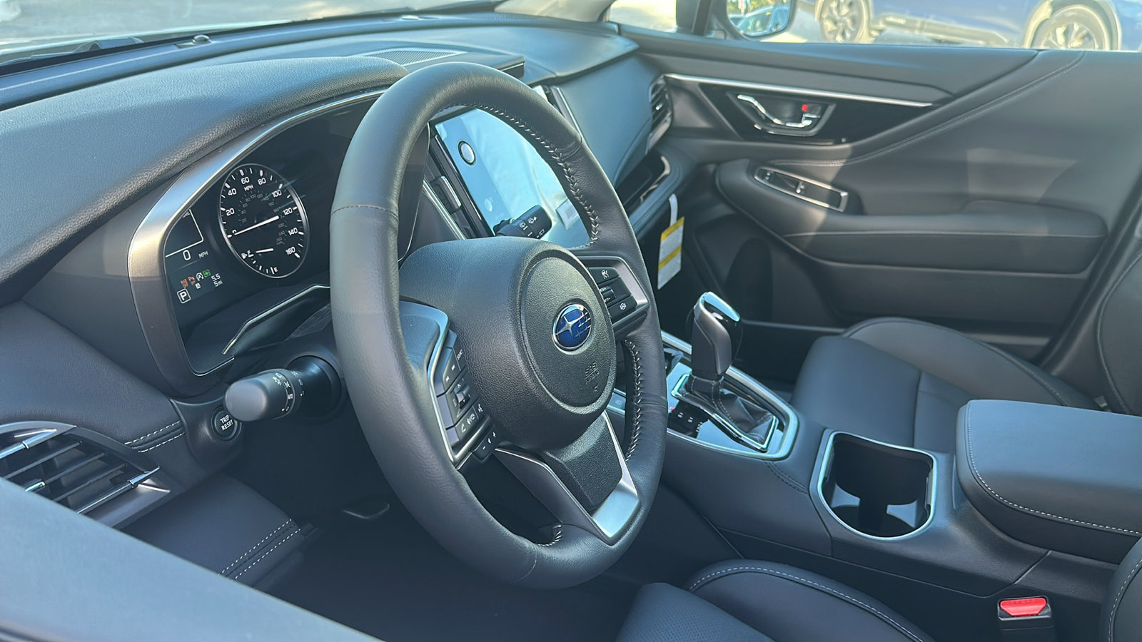 2025 Subaru Outback Limited photo 4