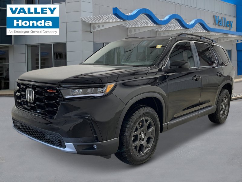 2025 Honda Pilot TrailSport's photo