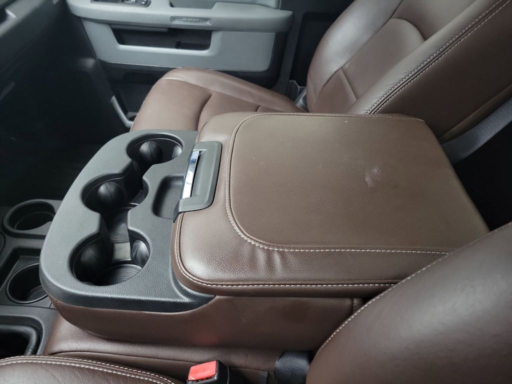 2017 Ram 2500 Tradesman photo 26