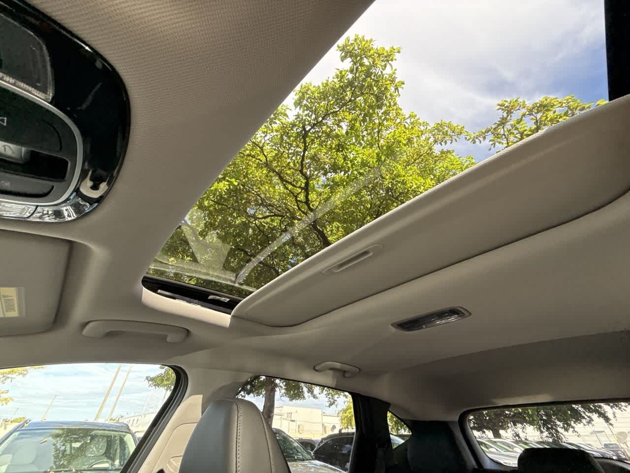 2025 Hyundai Tucson SEL Convenience photo 16