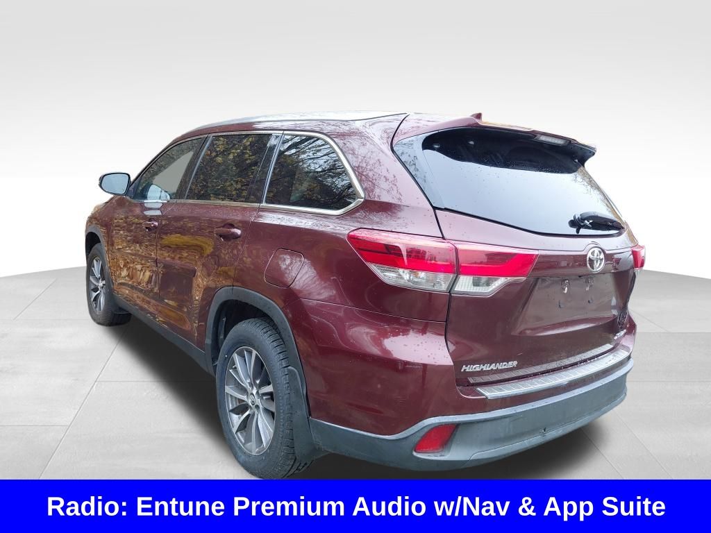 2019 Toyota Highlander XLE photo 4