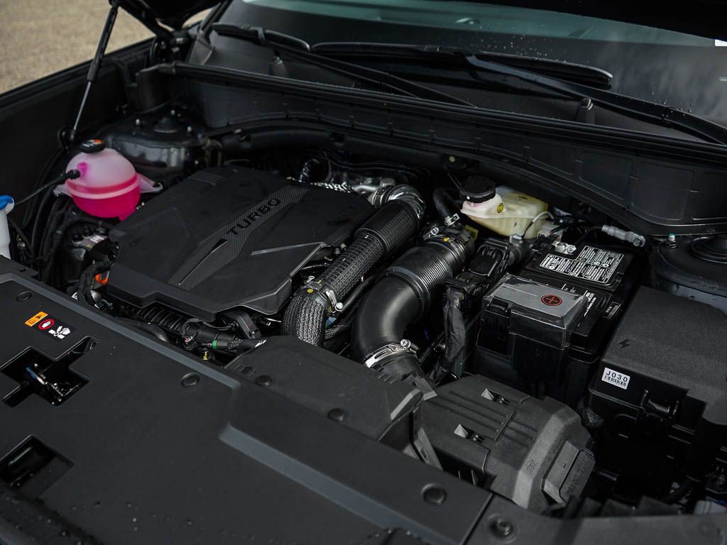 2026 Hyundai Santa Fe Limited photo 6