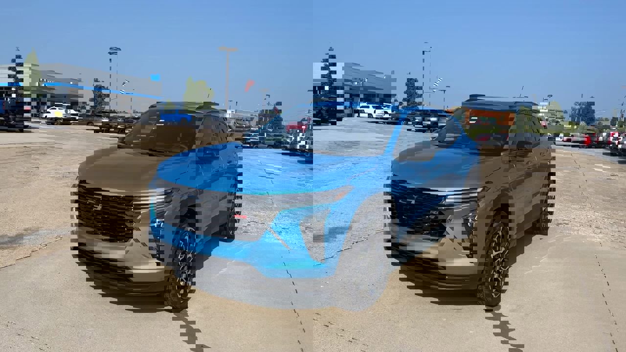 2025 Chevrolet Trax photo 4