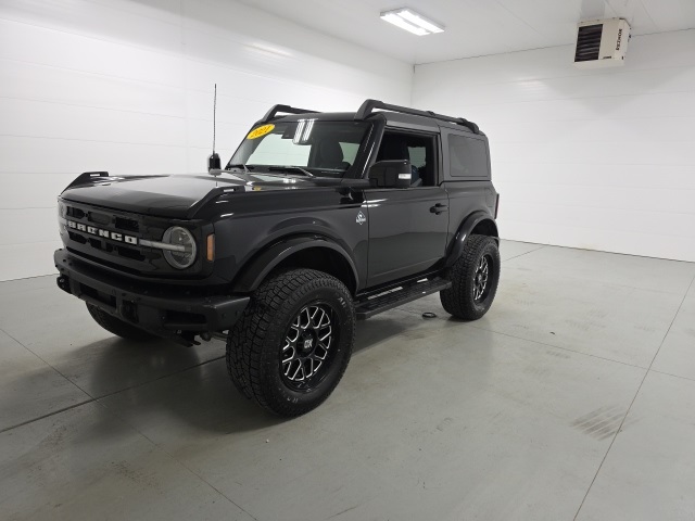 2021 Ford Bronco Outer Banks photo 3