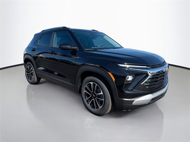 2026 Chevrolet Trailblazer LT photo 3