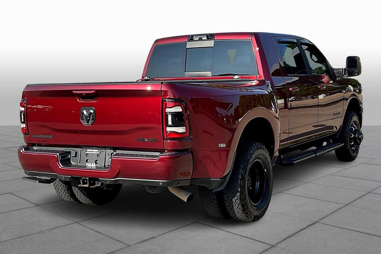 2024 Ram 3500 Laramie photo 12