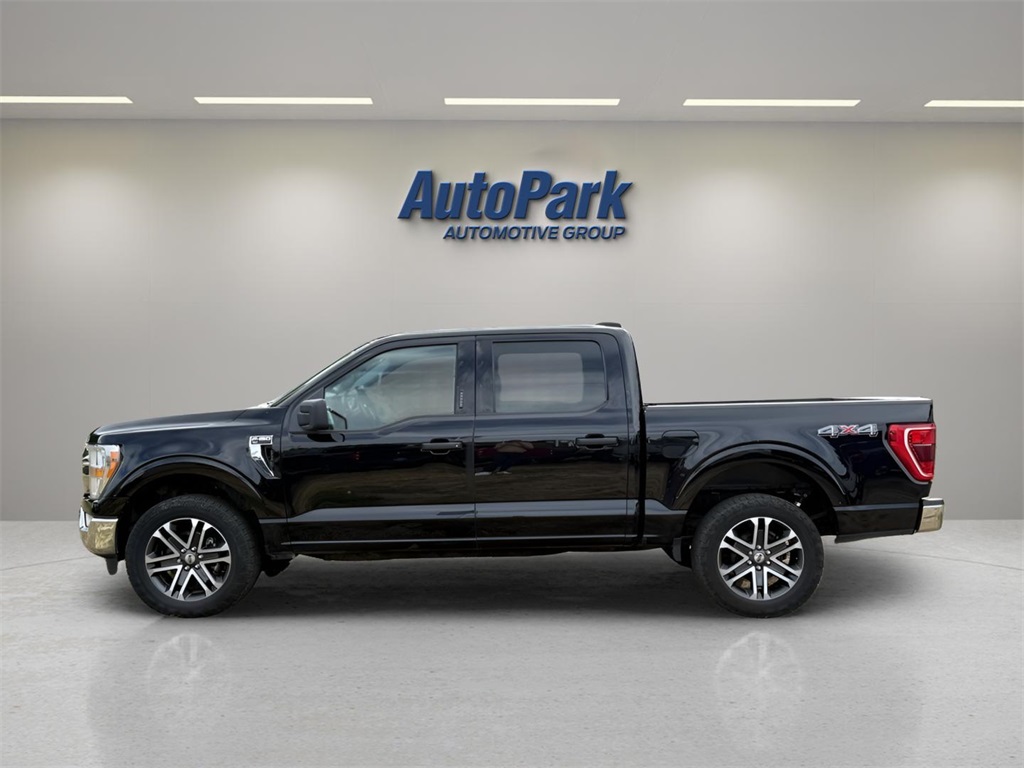 2022 Ford F-150 XLT photo 2