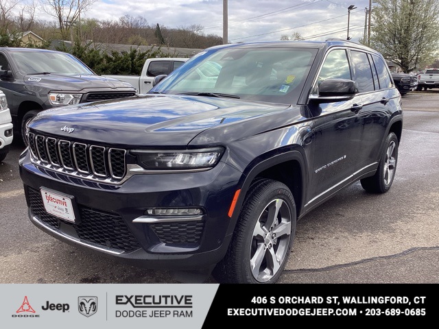 2024 Jeep Grand Cherokee 4xe's photo