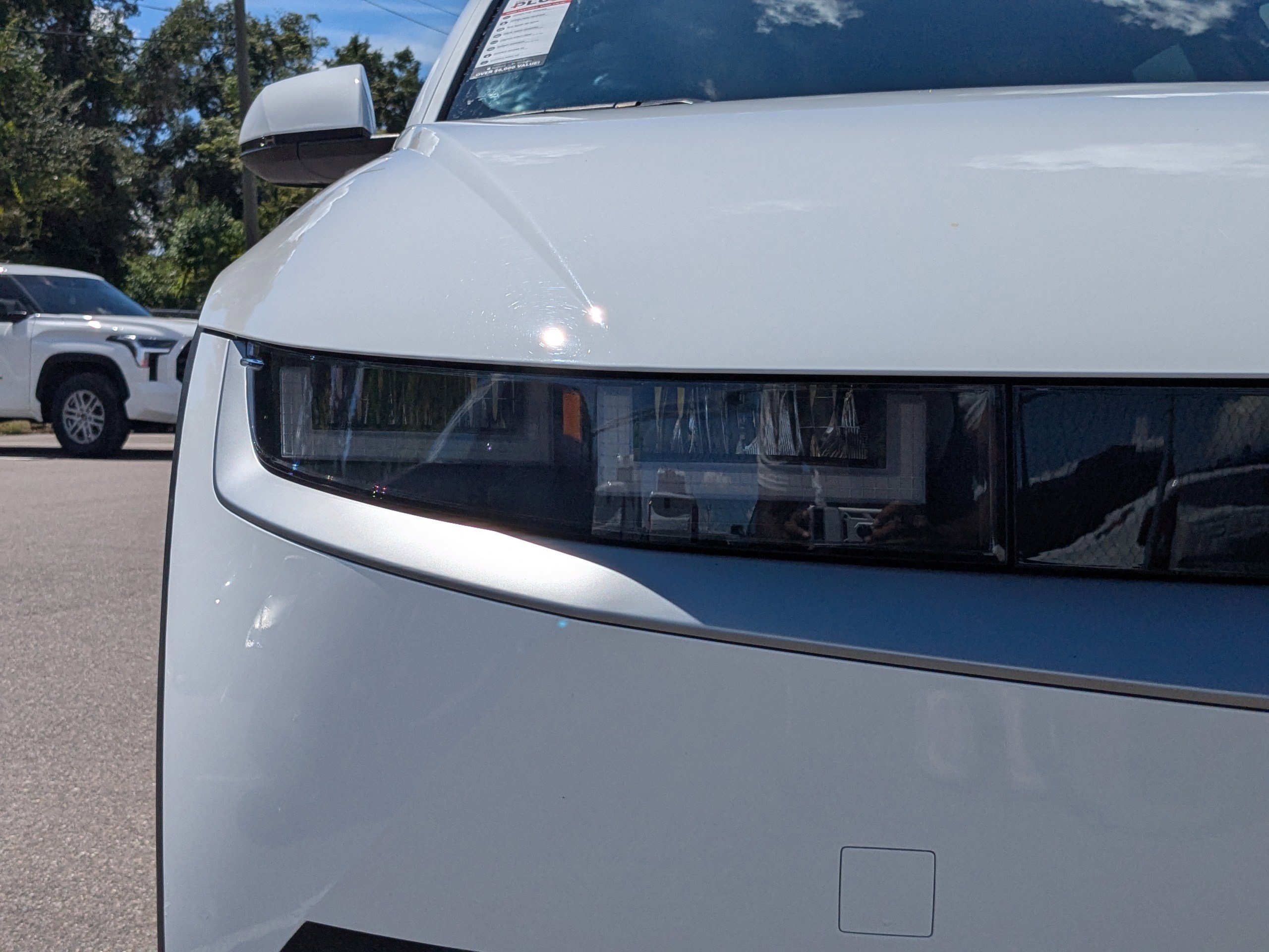 2023 Hyundai Ioniq 5 SE Standard Range photo 9