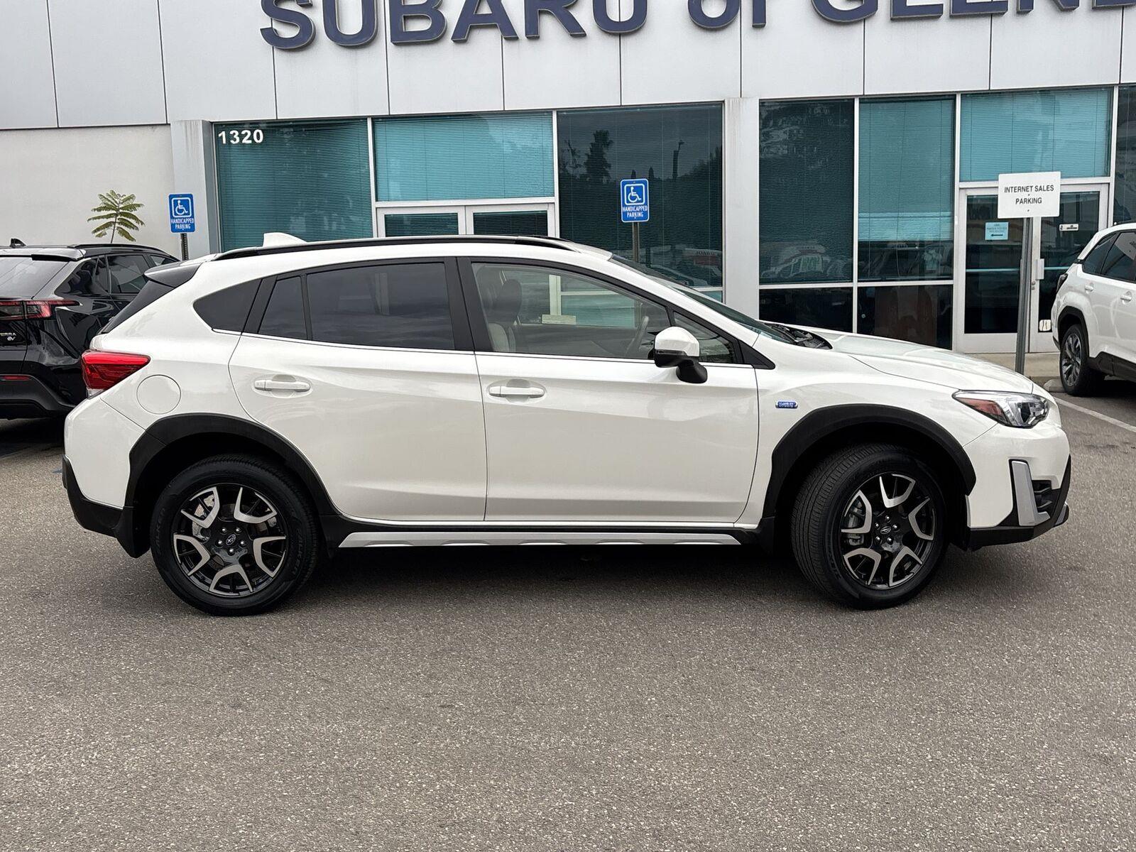 2023 Subaru Crosstrek Hybrid photo 3