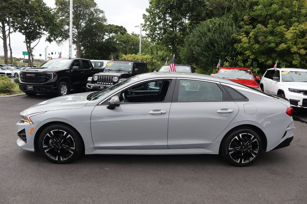 2023 Kia K5 GT-Line photo 6