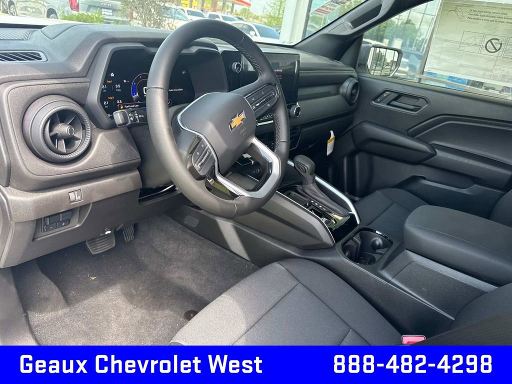 2025 Chevrolet Colorado LT photo 31
