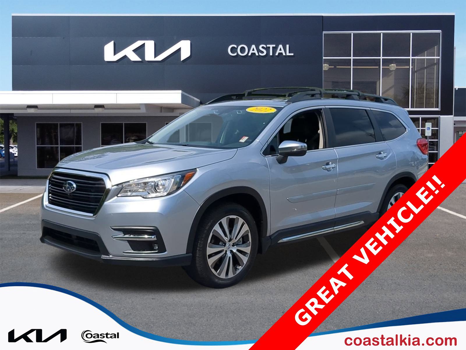 2022 Subaru Ascent Touring's photo