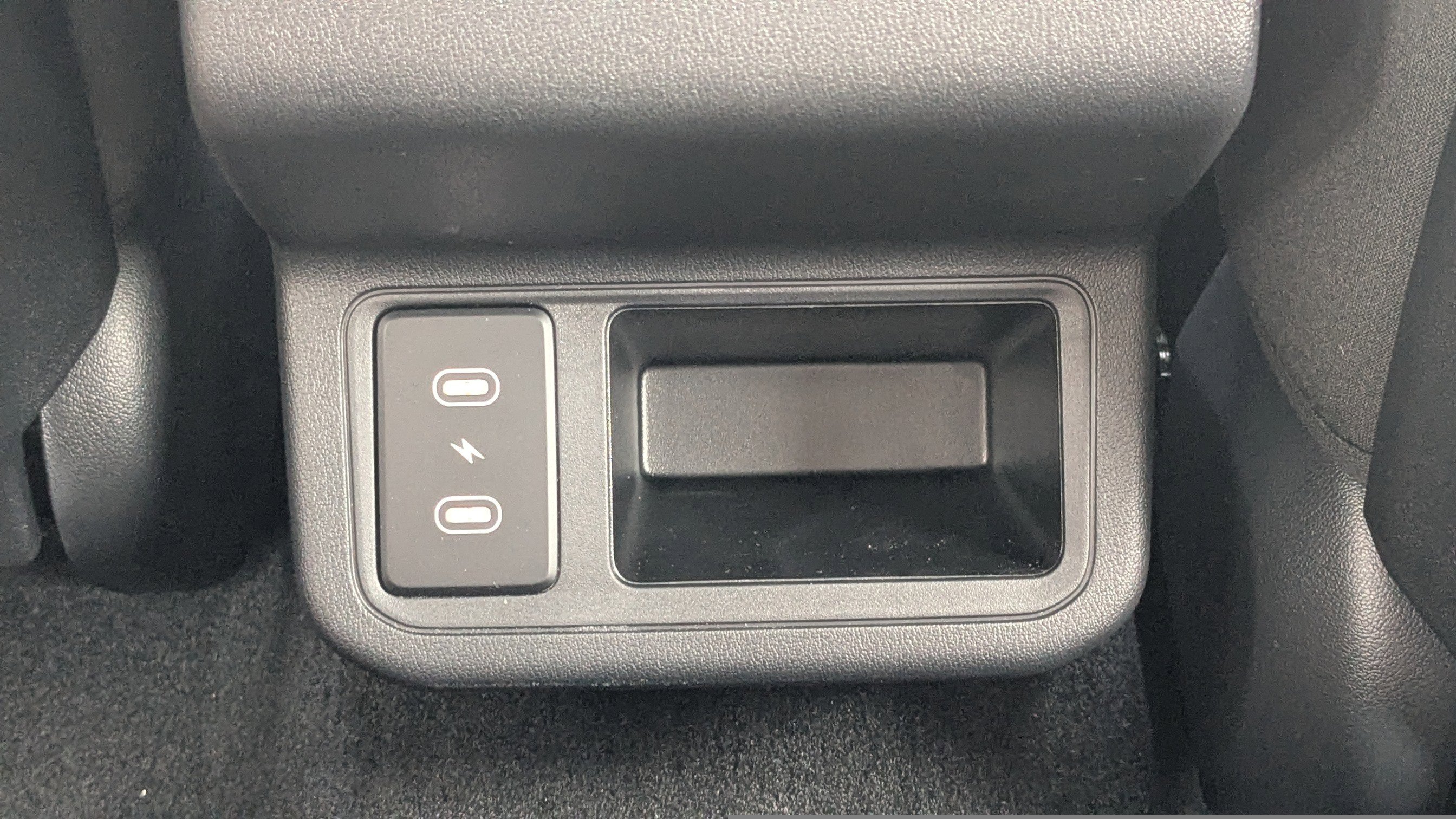 2025 Kia K4 LXS photo 14