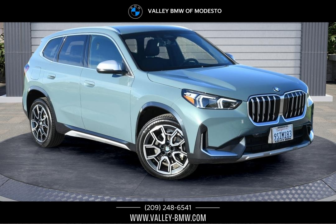 2023 BMW X1 28i's photo