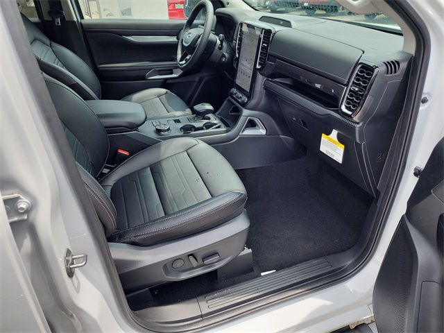 2024 Ford Ranger Lariat photo 9