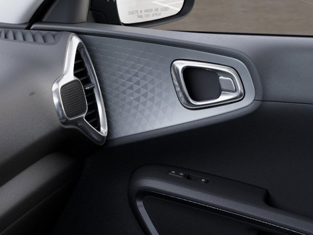 New 2025 Gravity Gray Kia LX image 25