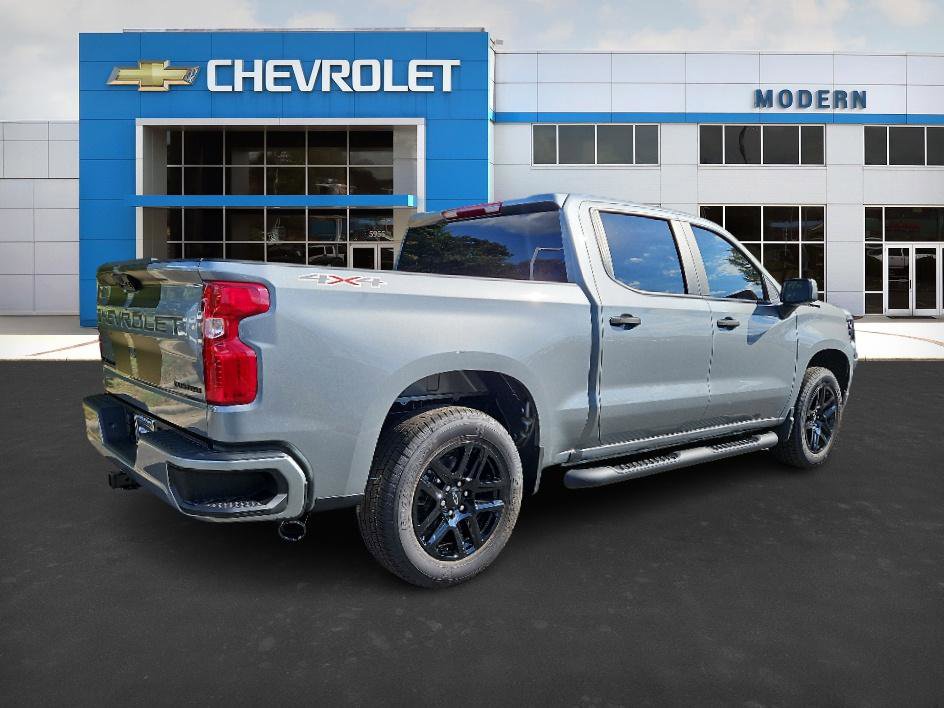 2026 Chevrolet Silverado 1500 Custom photo 6