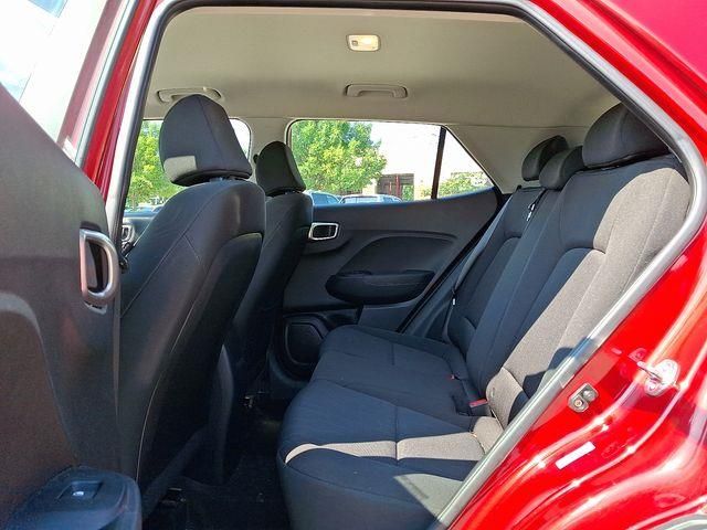 2023 Hyundai Venue SE photo 8