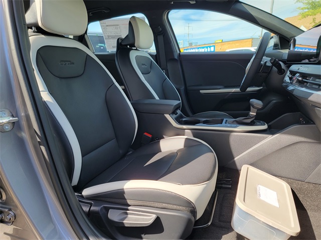 2025 Kia K4 GT-Line photo 15