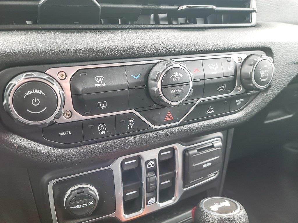 2025 JEEP WRANGLER - Image 14