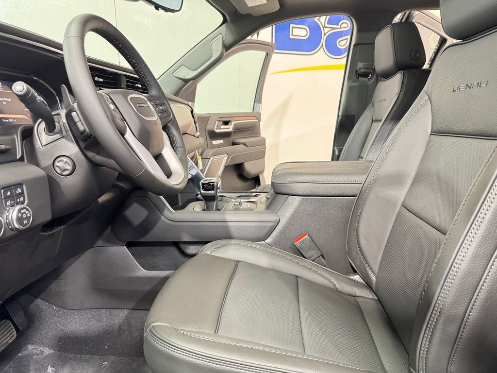2026 Gmc Sierra 1500 Denali photo 10