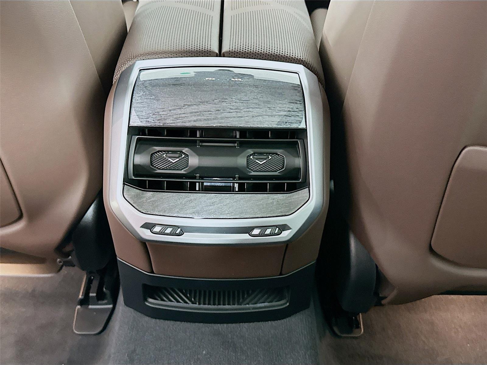 2025 Bmw i7 xDrive60 photo 26