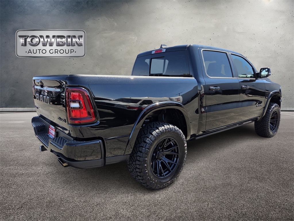 2026 Ram 1500 Laramie photo 3