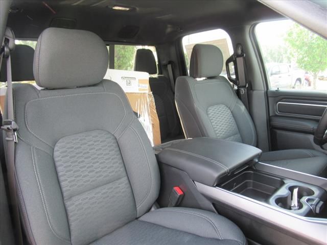 2025 Ram 1500 Big Horn Lone Star photo 8