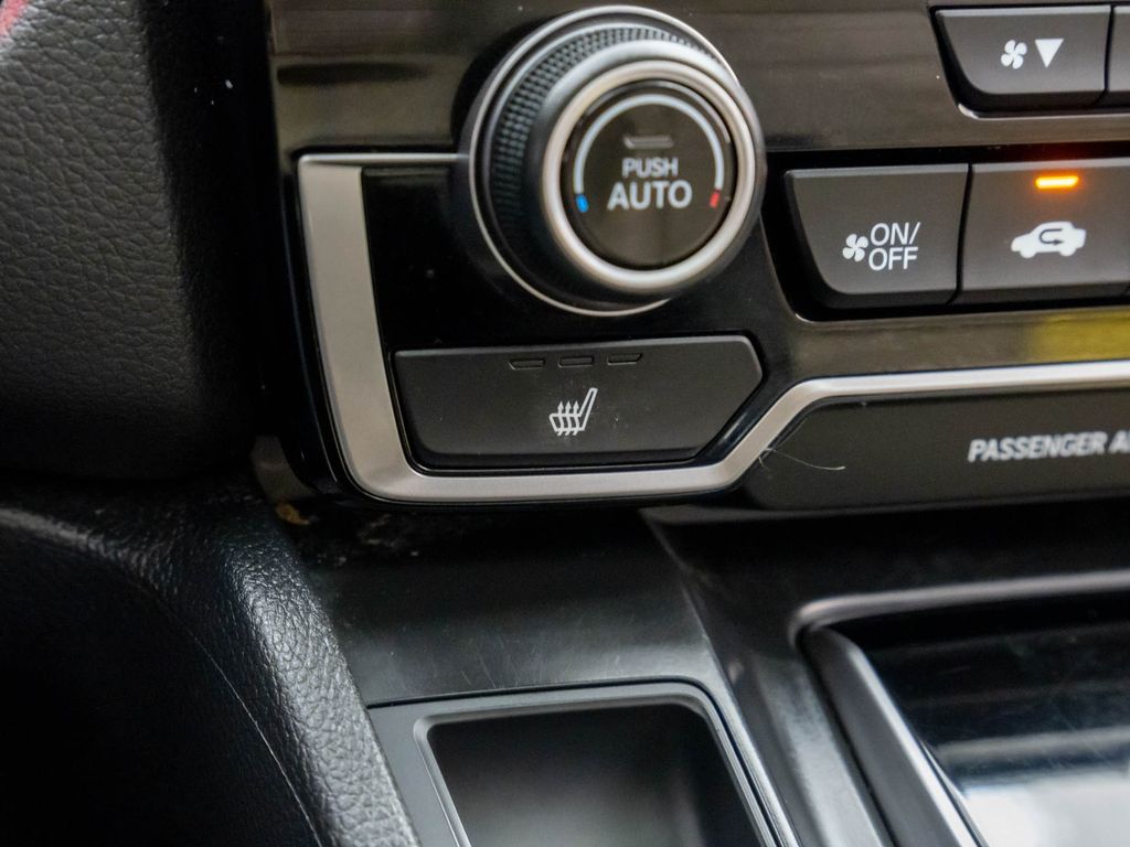 2019 Honda CR-V Touring photo 22