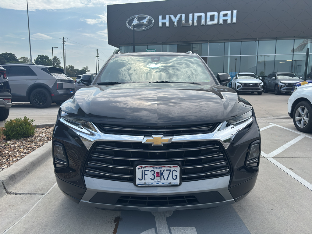 2021 Chevrolet Blazer Premier photo 2