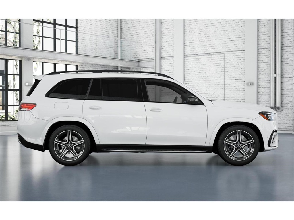 2026 Mercedes Benz GLS 450 4MATIC photo 2