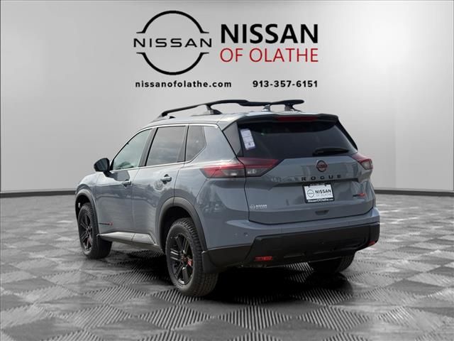 2025 Nissan Rogue SV photo 2