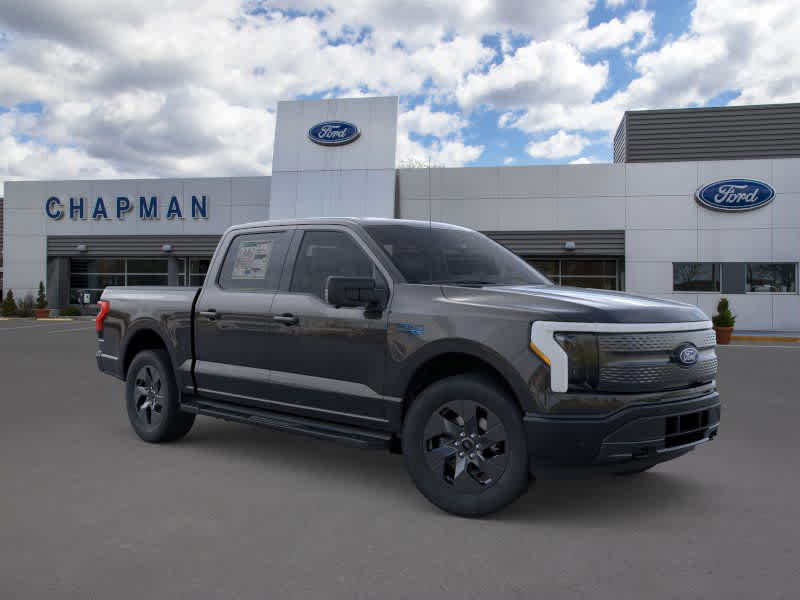 2025 Ford F-150 Lightning photo 6