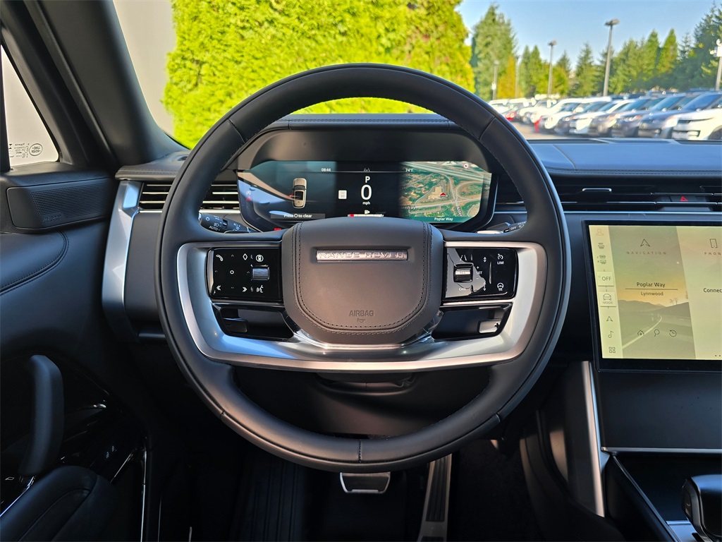 2025 Land Rover Range Rover SV photo 11