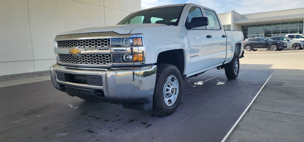 2019 Chevrolet Silverado HD WT's photo