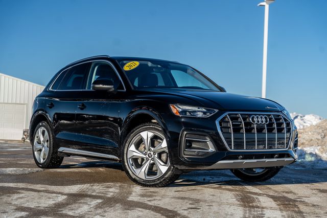 2021 Audi Q5 Premium Plus's photo