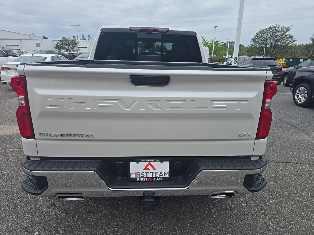 2025 Chevrolet Silverado 1500 LTZ photo 6