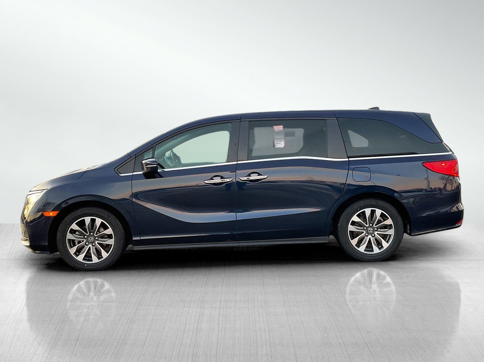 Used 2021 Honda Odyssey EX-L with VIN 5FNRL6H75MB044781 for sale in Brainerd, Minnesota