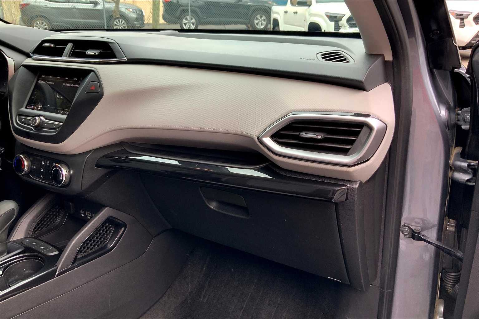 2021 Chevrolet Trailblazer LS photo 16