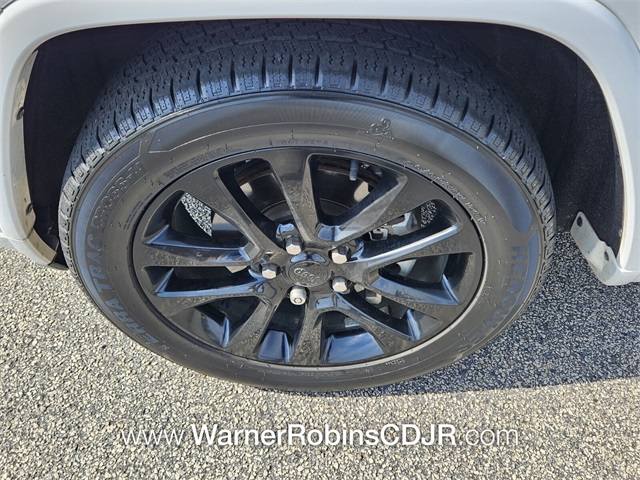2020 Jeep Grand Cherokee Altitude photo 16