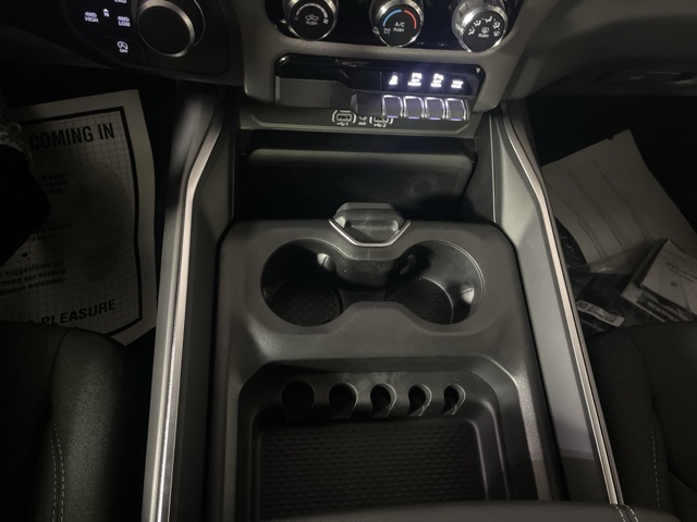 2025 Ram 1500 Big Horn photo 17